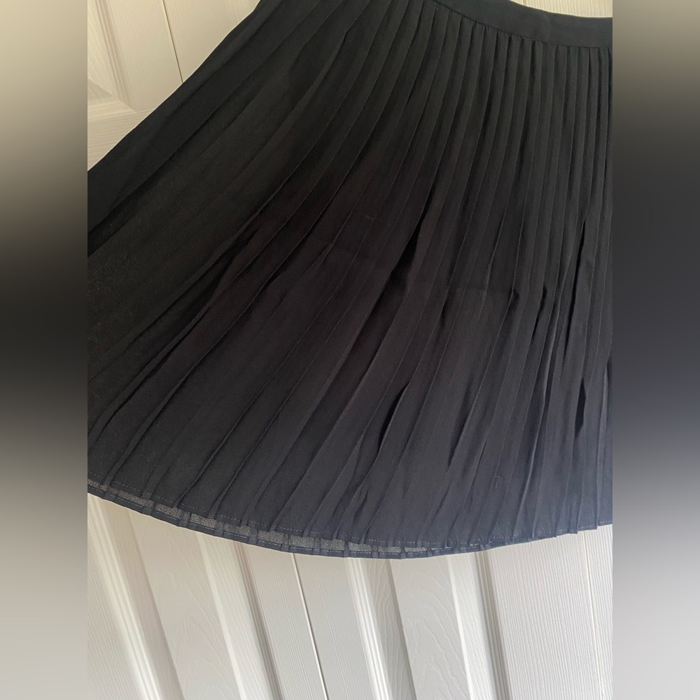 NEW Reformation Lovell Black Pleated Mini Skirt - Picture 6 of 10